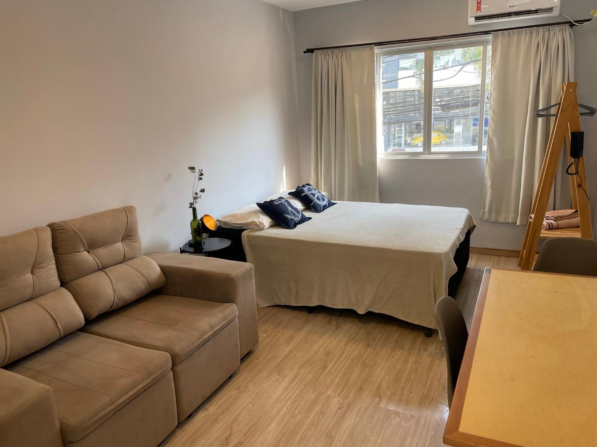 Studio Reformado No Centro Com Garagem, A 2min Praia * Balneario Camboriu